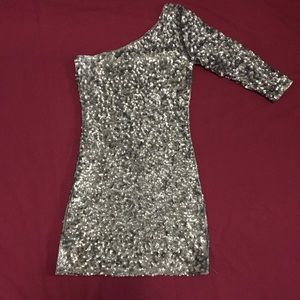 Tea n rose sequins dress
